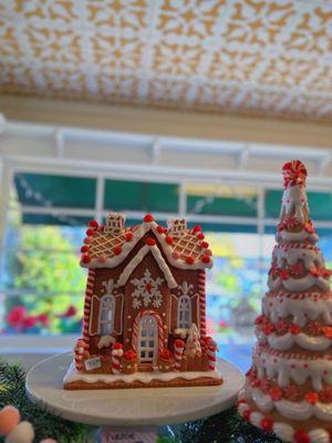 gingerbread house