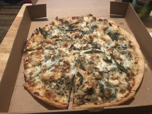 Pesto Chicken & Spinach Pizza