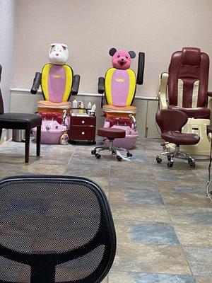 the smalls chairs