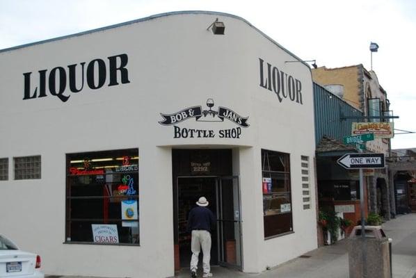 Bob & Jan's Bottle Shop