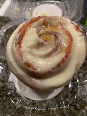 Original cinnamon roll with lemon cream cheese icing.