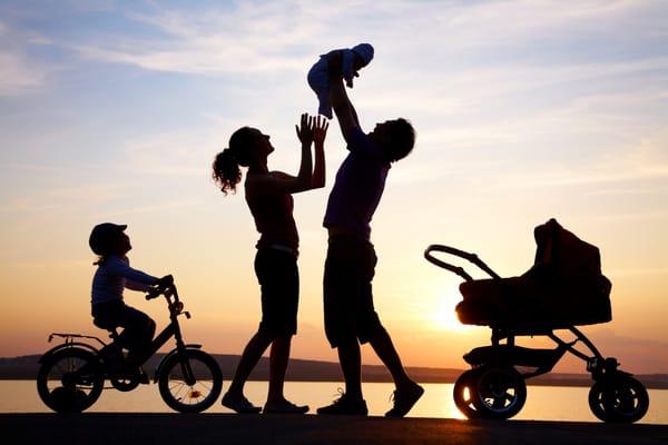 Lake Point Family Chiropractic provides treatment and care for the whole family.