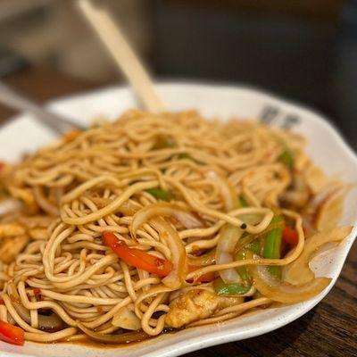 Garlic chicken noodles