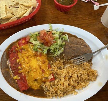 Cheese enchilada plate.