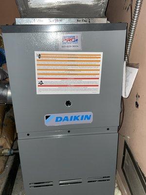 Daikin furnace install