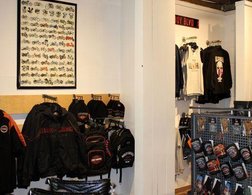 Get your Hawaii exclusive souvenir from our retail store at the King's Shops Waikoloa