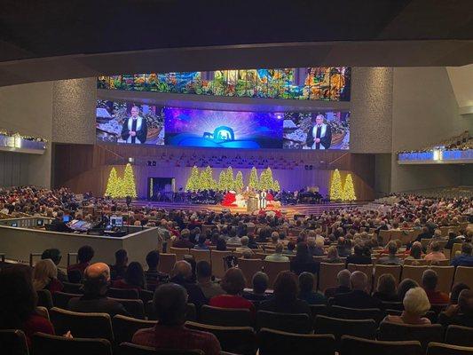 Main sanctuary of Leawood campus. Pictured at the top is one of the largest stained glass windows in the world.