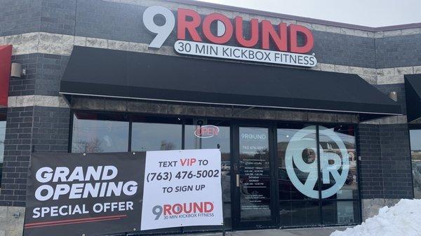 Brand-new 9ROUND Studio