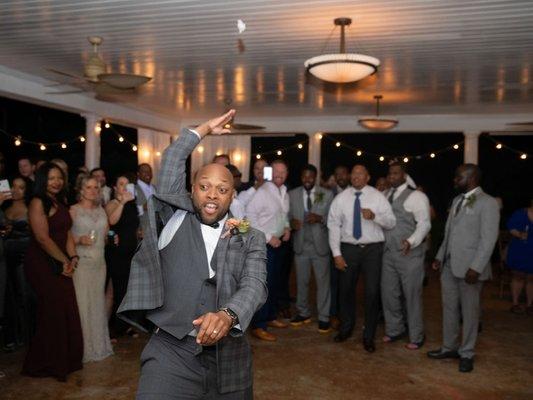 Tossing the garter!