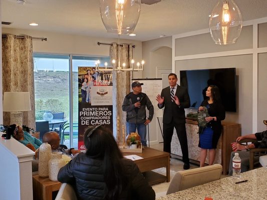 SEMINARIO PRIMEROS COMPRADORES DE CASAS CON PARK SQUARE HOMES EN DAVENPORT DE LA MANO DE WEALTHY REALTY LLC.