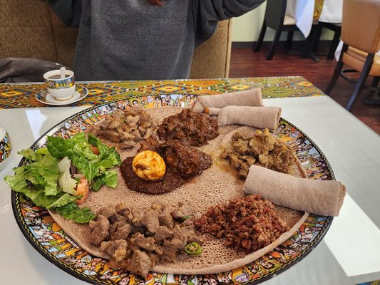 Mesob Eritrean & Ethiopian Cuisine