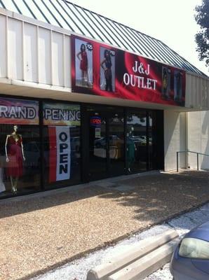 J & J Outlet