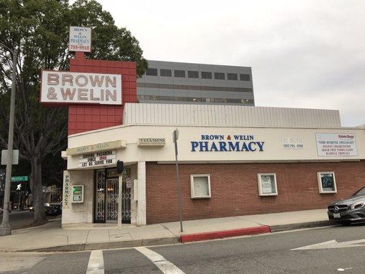 Brown & Welin Pharmacy