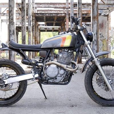 '93 Honda xr650 built by Vintage Steele.