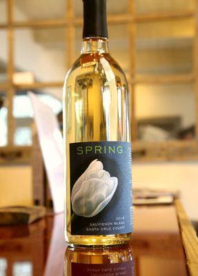 Sauvignon Blanc from Santa Cruz: refreshing and great with oysters and other seafood!