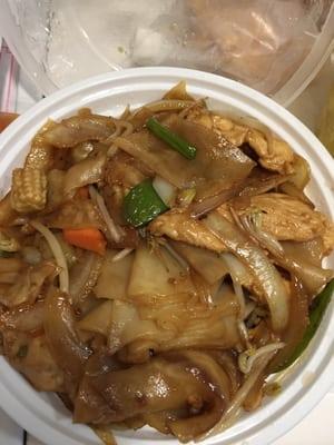 Chicken Chow Ho Fun $7.25