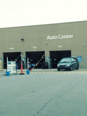 Auto center.