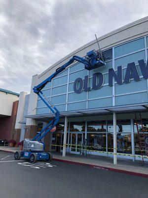 Old Navy glass replacement completed successfully June 29th