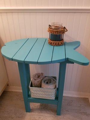 Fish accent table in 5 fun colors adds a beachy vibe to any room!