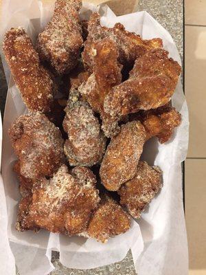 Garlic parm wings