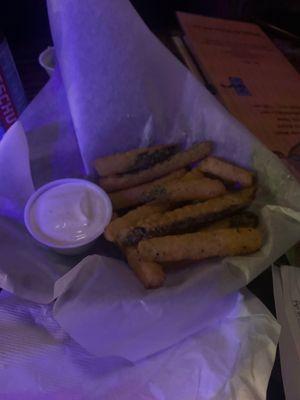 The fried zucchini is really good!