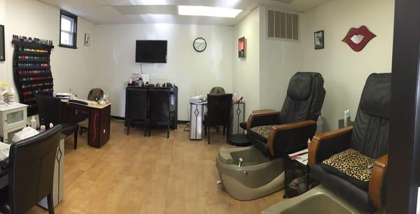 Nail service area