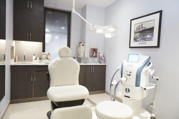 Exam room M22 IPL Photofacial Machine