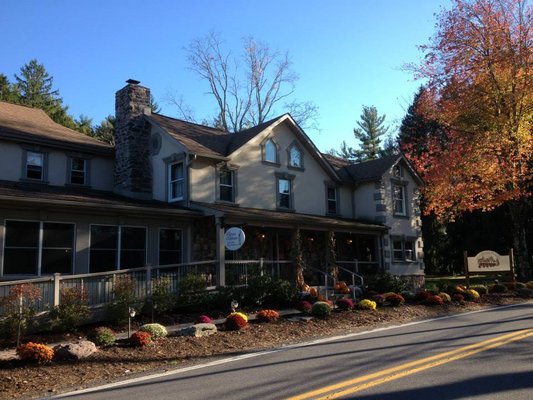 Main Manor House and home of the Frogtown Chophouse Restaurant