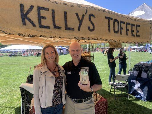 Murrieta Fireman's Annual BBQ. Owner Kelly Pittman with City Mayor.