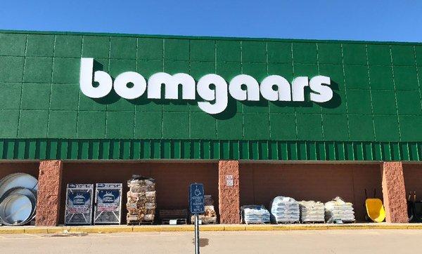 Bomgaars