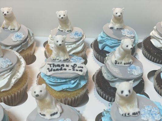 Polar bear theme cupcakes