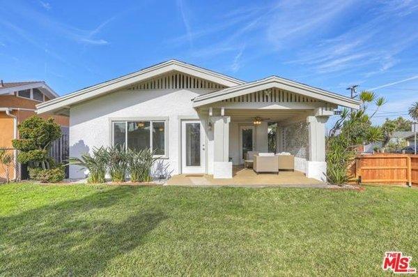 Beutifully remodeled Craftsman in Vermont Knolls Neighborhood in Los Angeles, Congratulations to the Smith Family!