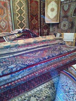 largest inventory in the south west over 2000 rugs in our store