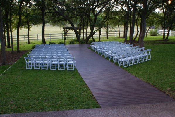 beautiful wedding aisle for outdoor ceremony