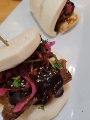 Pork bao bun