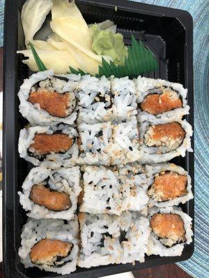 Spicy tuna & spicy salmon