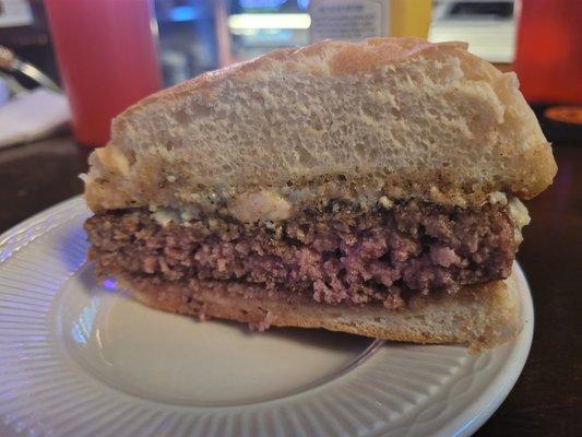 black and blue burger, delicious!