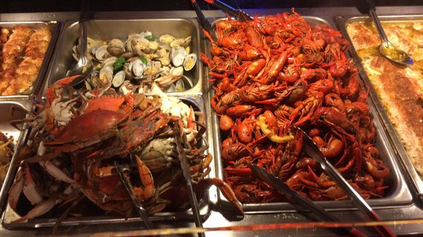 Seasonal Blue Crab and Luisiana Fresh Crawfish Buffet