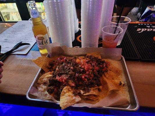 Loaded nachos + ground beef