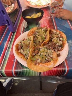 Asada tacos with cheese