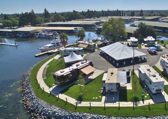 Waterfont RV Sites