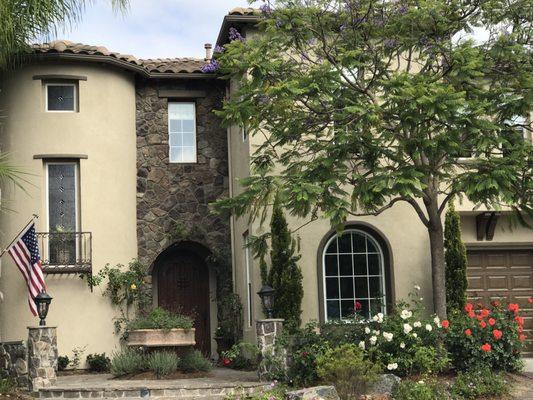 Freshly painted stucco, trim and fixtures