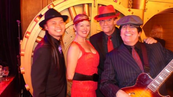 George, Lisa, Kerry & Martin in the Vault at Federal Bar, Long Beach.