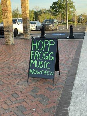 Hopp Frogg Music