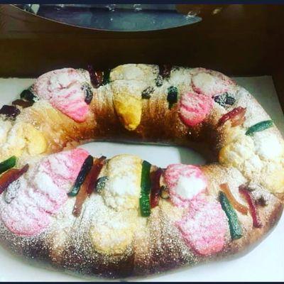 Riquísimas Roscas de Reyes!!! Que no se pierdan nuestras tradiciones!!!