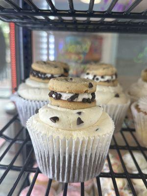 Chocolate chip cookie dough cupcake