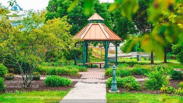 Providing commercial decks and commercial gazebos in Greenville NC