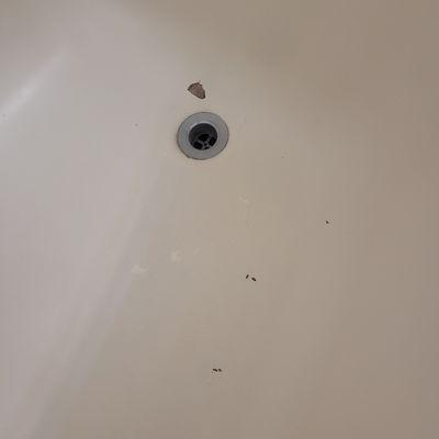 bathtub is peeling