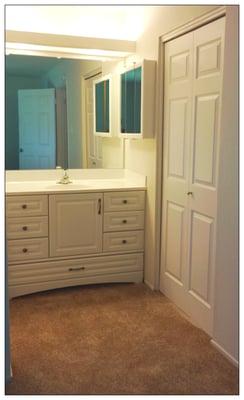 1 Bedroom / 1 Bath Large vanity, with TWO spacious bedroom closets on each side of the room!