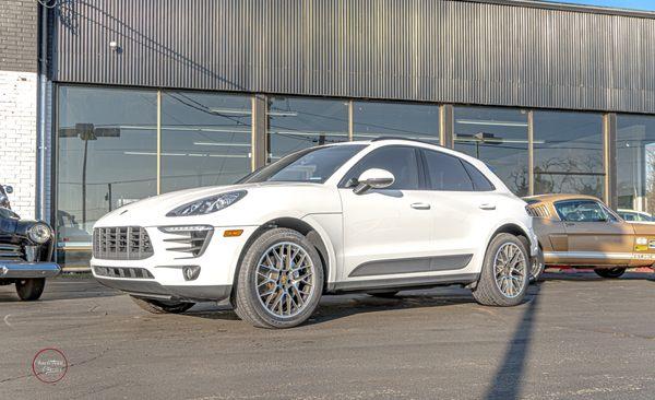 2016 Porsche Macan